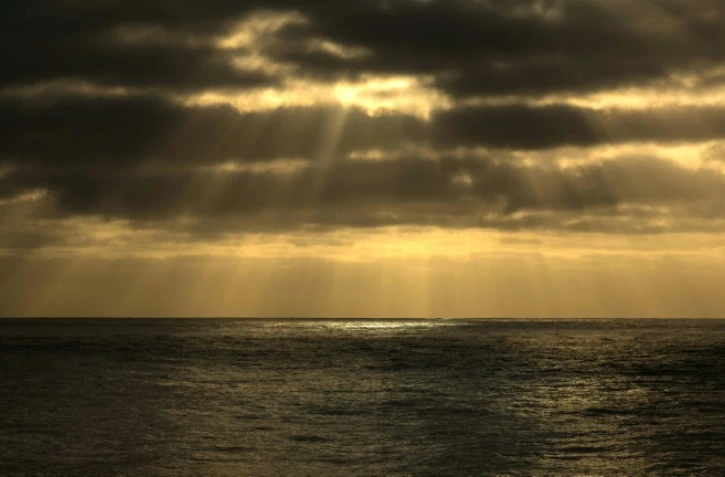 L'aurore sur l'océan Indien, le 19 décembre 2022