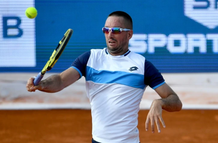 Le Serbe Viktor Troicki contre son compatriote Novak Djokovic le 13 juin 2020 Ă Belgrade