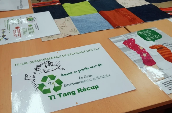 Christelle Dubos en visite chez Ti Tang Récup