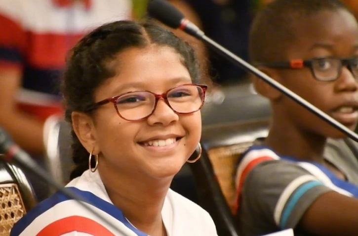 Le Port, conseil municipal enfant, Gabrielle Marianne, maire enfant