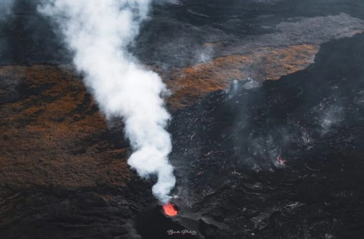éruption du piton de la fournaise. Photo du 12 juillet 2023