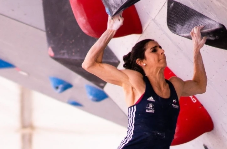 Fanny Gibert à la coupe du monde de bloc