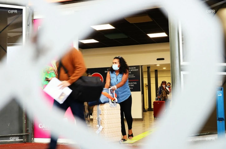 rapatriement français maurice aéroport
