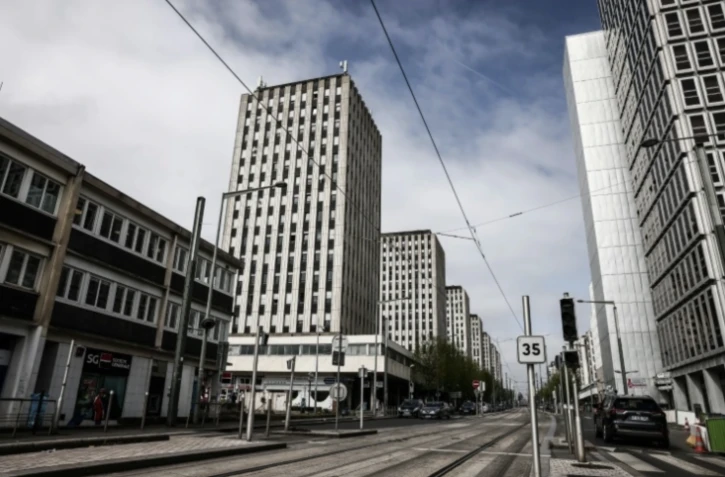 L'avenue du 8 mai 45 dans le centre-ville du Grand Ensemble de Sarcelles (Val-d'Oise), le 25 avril 2025 ( AFP / Thibaud MORITZ )