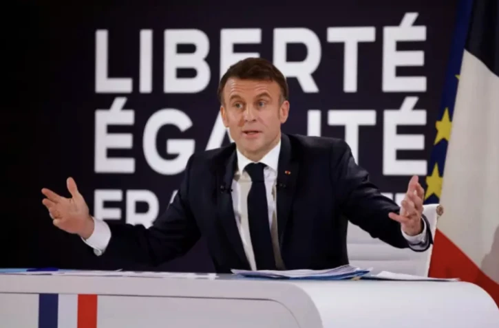 Le président Emmanuel Macron lors d'une conférence de presse, le 16 janvier 2024 à l'Elysée, à Paris. ( AFP / Ludovic MARIN )