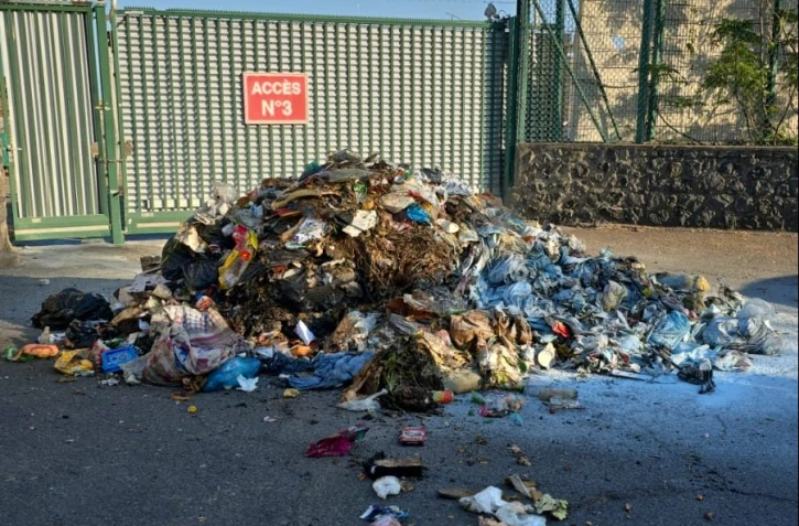 TO : un incendie s'est déclaré dans la benne à ordure dû à un déchet dangereux