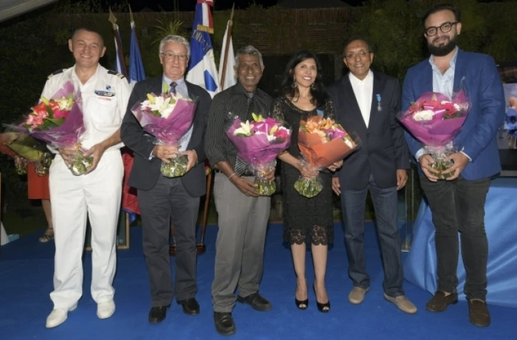 Ibrahim Ingar décoré de l'ordre national du mérite