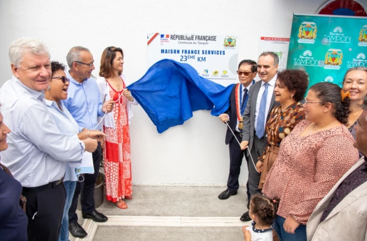 Le Tampon : inauguration de la Maison France services du 23ème km