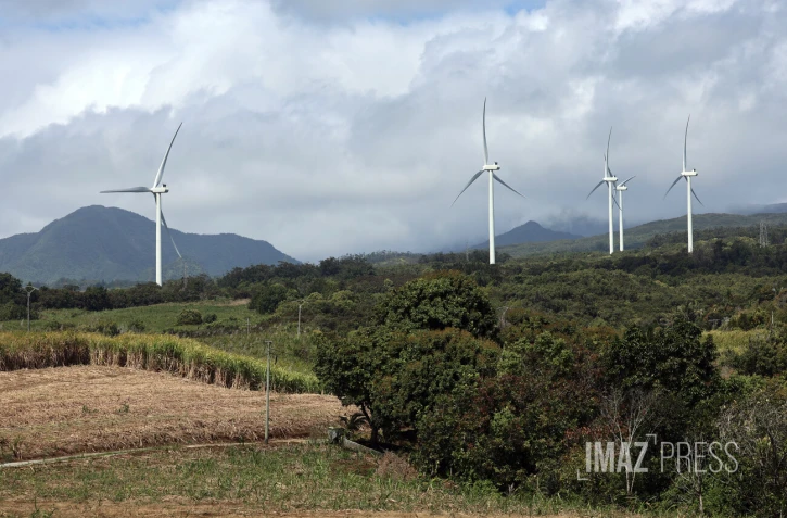 éoliennes sainte-suzanne