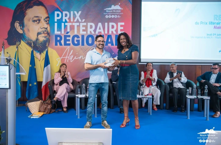 Région Réunion : remise du prix littéraire régional Alain Lorraine