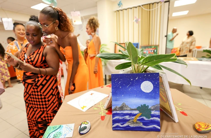 Département : "Quand la douleur devient lumière", une exposition à l'occasion de la journée internationale de lutte contre les violences faites aux femmes