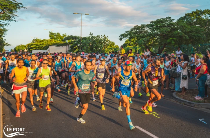 Le Port : 555 coureurs ont participé au 10 km de la ville