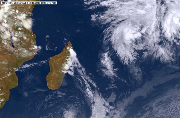 Le premier système de la saison, baptisé Alicia, passe en tempête modérée 