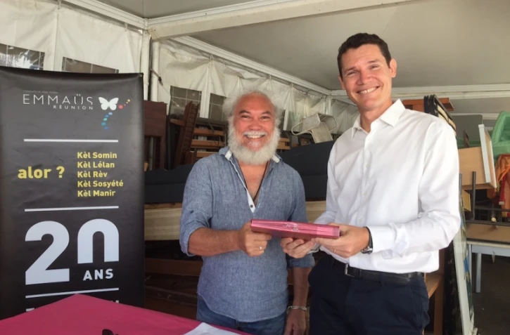 Objets trouvés aéroport 