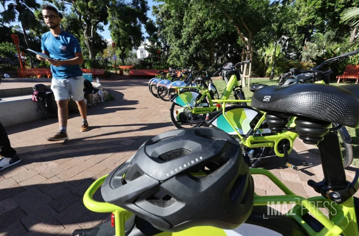 REZOTour : tous en selles pour un tour de l'île des mobilités douces et durables