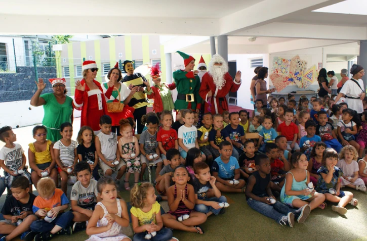 Père Noël Entre-Deux