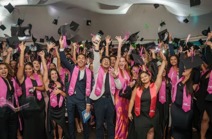 Cérémonie de remise de diplômes à l'IUT de Technologie