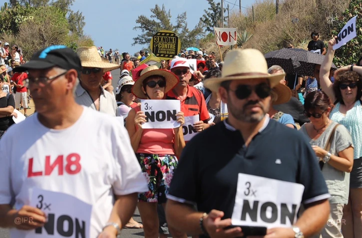 Chaêne huamine contre la carrière de Bois Blanc