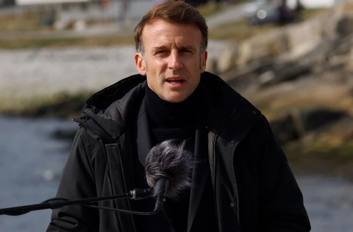 Le président de la République Emmanuel Macron au Groenland le 15 juin 2025. AFP/Ludovic MARIN