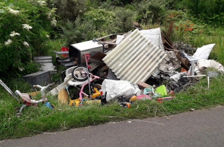déchets, ordure, route du Volcan, Band Cochon