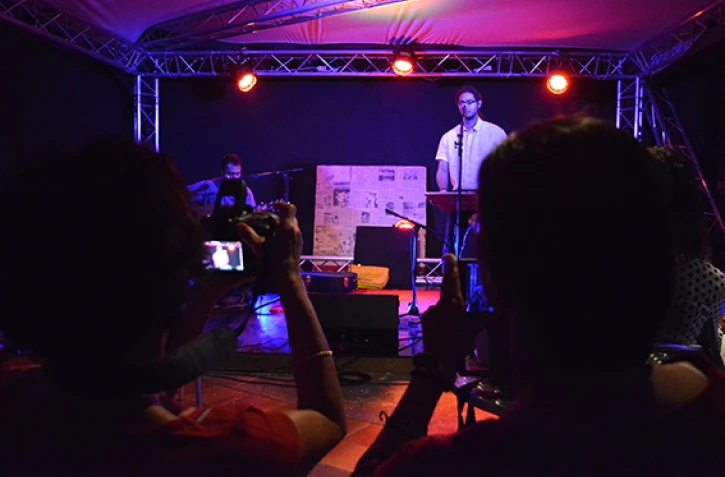 Bisik, scène ouverte, musique, concert