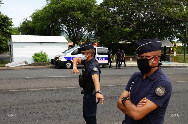 police contrôle d'attestation 