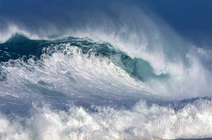 Maintien de la vigilance jaune vagues - submersion entre le Port et Saint-Philippe