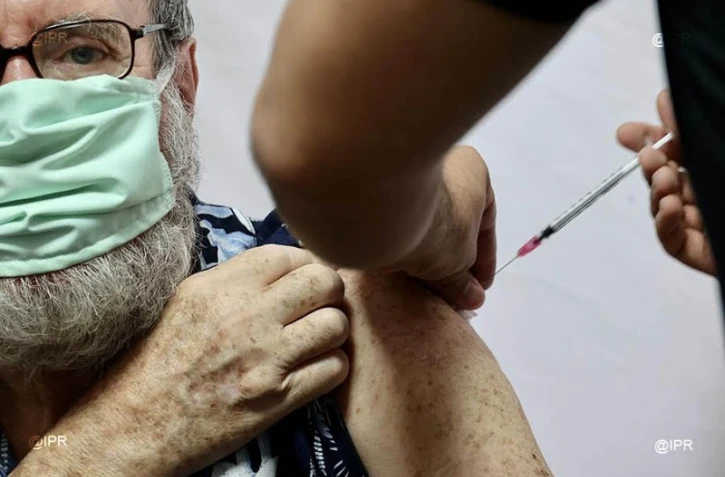 Covid-19 : le centre de vaccination nord inauguré à Saint-Denis