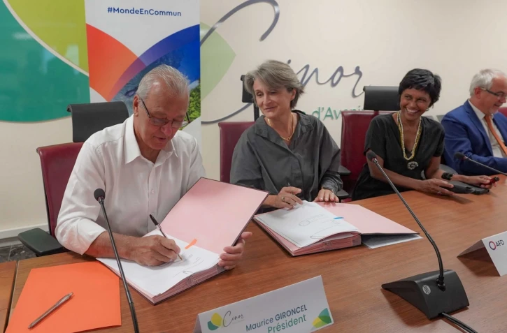 L’Agence Française de Développement s'engage avec la Cinor en faveur des mobilités alternatives