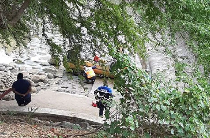 accident rivière d'abord