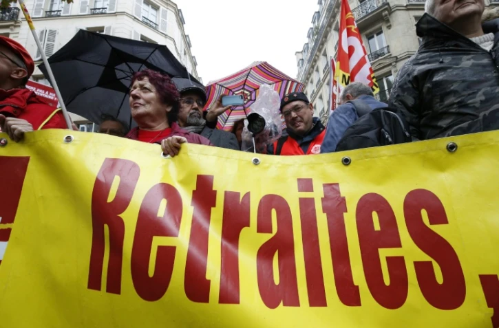 Des syndicalistes de la CGT manifestent le 16 octobre 2015 à Paris
