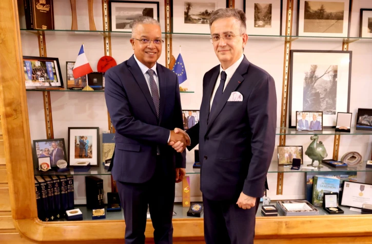 L'ambassadeur de France en Inde reçu au Département