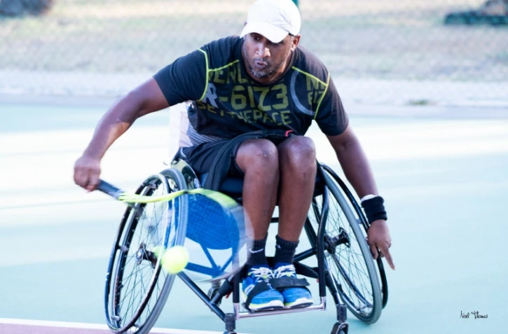 Tennis fauteuil