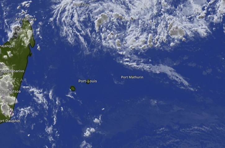 "Fort risque" de formation de deux tempêtes tropicales ce samedi dans l'océan Indien