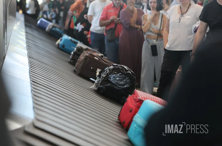 Aéroport Roland-Garros : la nouvelle aérogare arrivée a accueilli ses premiers passagers