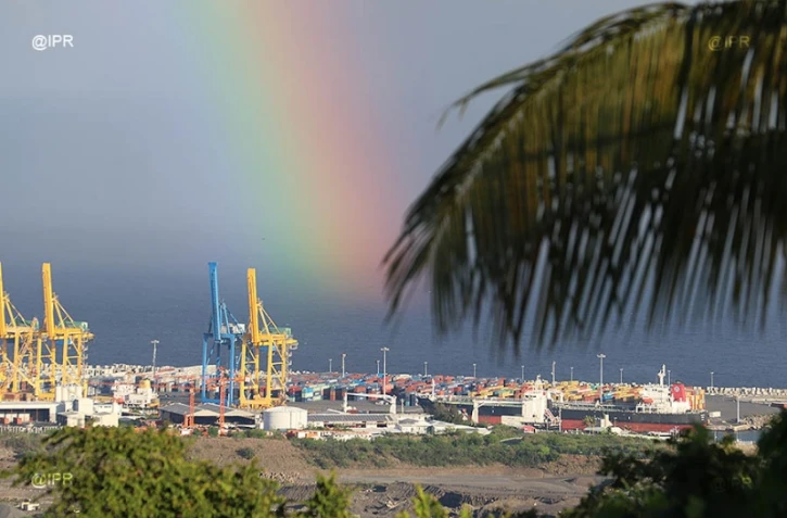 Port est