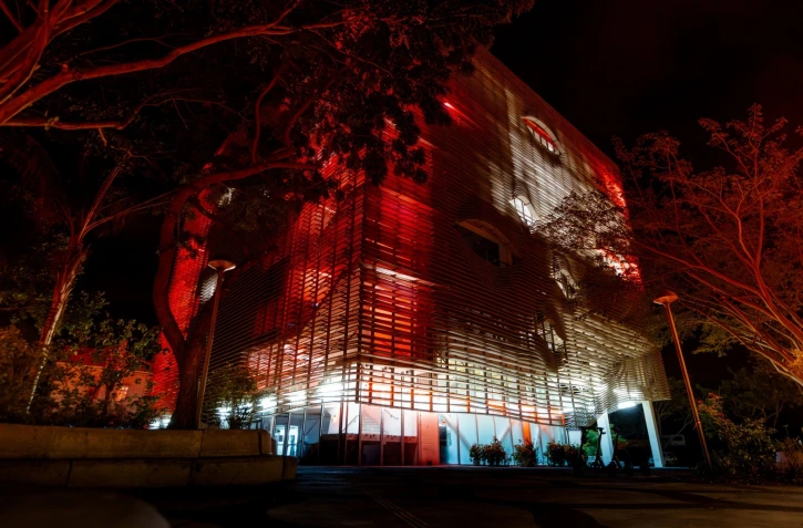 La Région illumine ses bâtiments pour septembre rouge