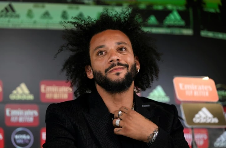 Le latéral gauche brésilien  Marcelo, a fait des adieux émouvants, le 13 juin 2022 au Real Madrid, après quinze années et demie passées au club madrilène où il est devenu le joueur le plus titré de l'histoire de la "Maison Blanche" avec 25 trophées