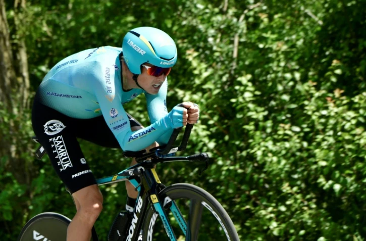 Le Danois Jakob Fuglsang pendant la 4e étape du Critérium du Dauphiné, le 7 juin 2017 entre La Tour-du-Pin et Bourgoin-Jallieu