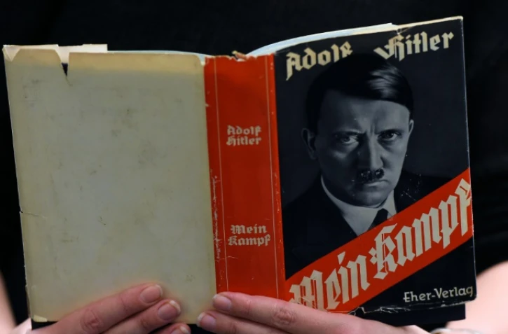 Le livre "Mein Kampf" dans une librairie le 7 décembre 2015 à Berlin