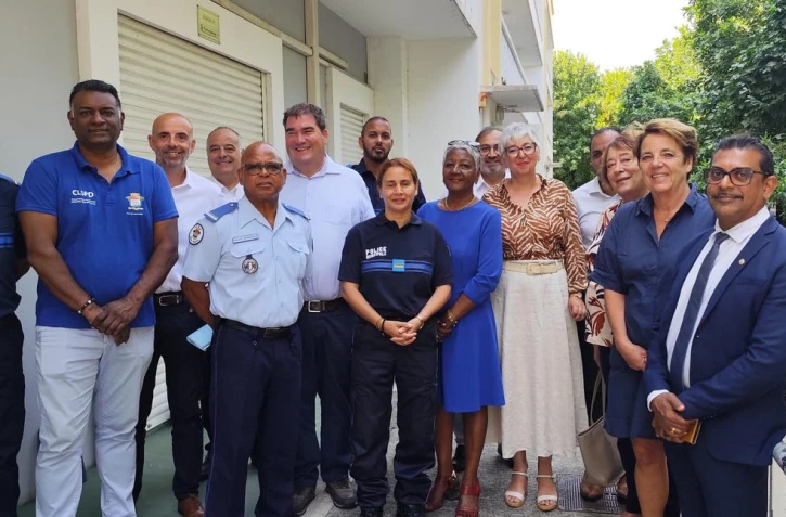 Saint-Pierre : la commission des lois du Sénat en visite