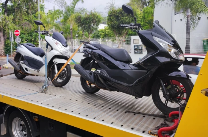 Saint-Paul : des jeunes en motocyclette contrôlés sans permis et positifs au cannabis