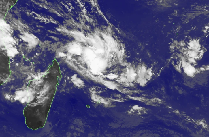 La future tempête Belal prévue de passer au plus près de La Réunion la nuit de dimanche à lundi