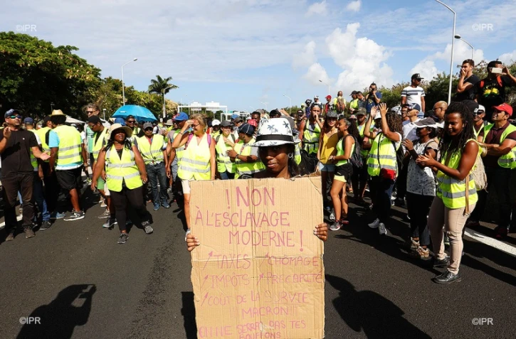 boulevard Lancastel bloqué par les Gilets jaunes