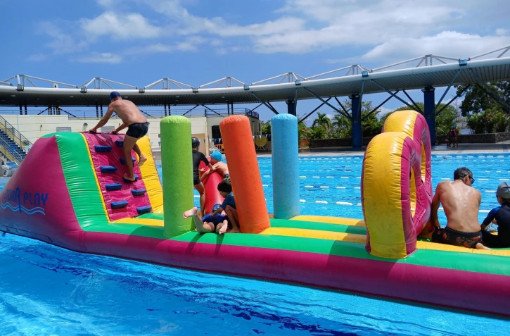 Saint-Paul: la solidarité de l'octobre rose au sein des piscines