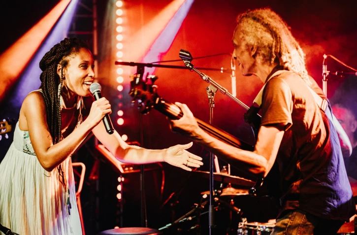 Saint-Benoît : Erika Lernot et Sol Rosa en concert au Bisik