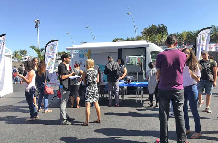 Caravane D'jeuns Tour