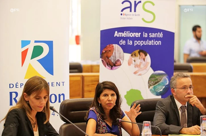 Conférence de presse sur les  personnes âgées