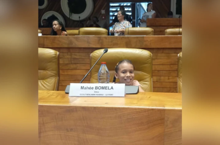 Mahée Bomela lauréate de la dictée français/créole