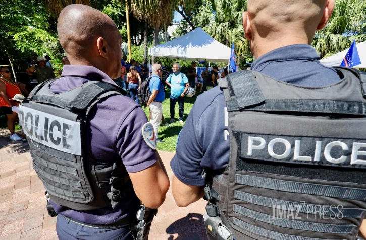 Saint-Denis : les policiers manifestent pour alerter sur leurs conditions de travail